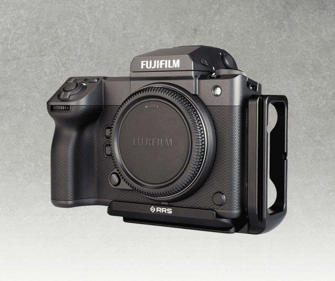 Fujifilm GFX100 II : Tethered Shooting with an L-Bracket